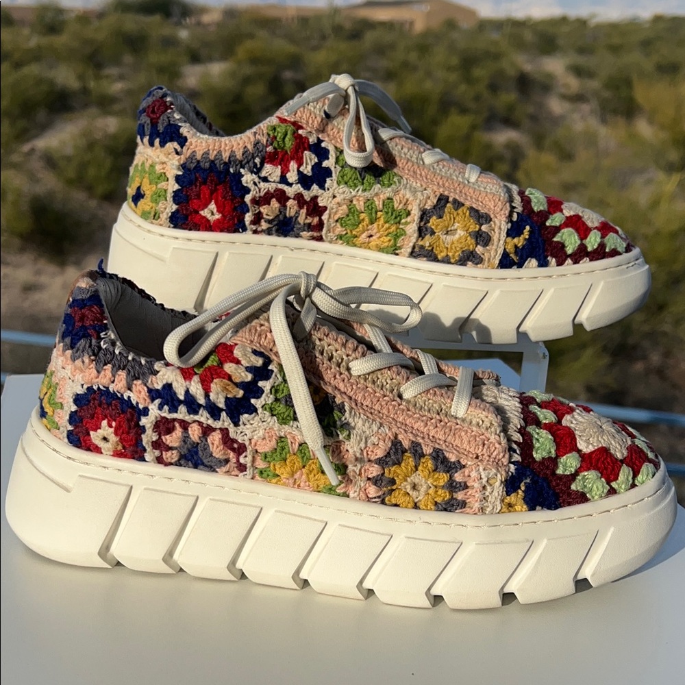 Free People Catch Me If You Can Multicolor Floral Crochet Platform Sneakers - Picture 4 of 12